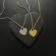 Load image into Gallery viewer, Curb Chain Heart Necklace