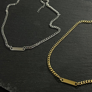 Curb Chain Bar Necklace