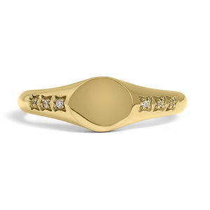 Gold Round Ring