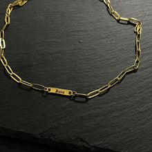 Load image into Gallery viewer, Paperclip Bar Necklace