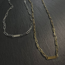 Load image into Gallery viewer, Paperclip Bar Necklace