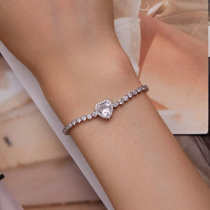 Glitzy Heart Bracelet