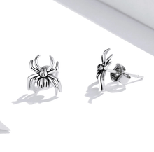 Load image into Gallery viewer, Silver Spider Studs