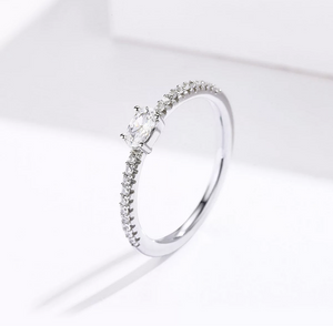 Glitzy Dainty Ring